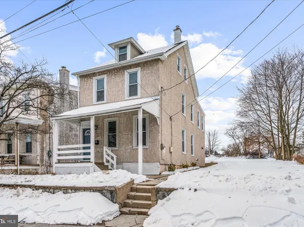 526 Nutt Rd, Phoenixville, PA 19460