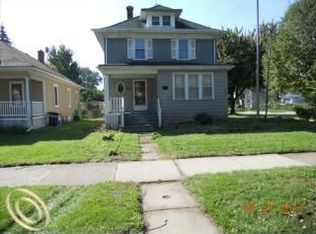 261 Euclid Ave, Mount Clemens, MI