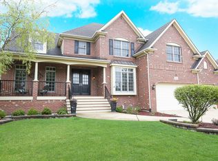 3392 Hollis Cir, Naperville, IL 60564