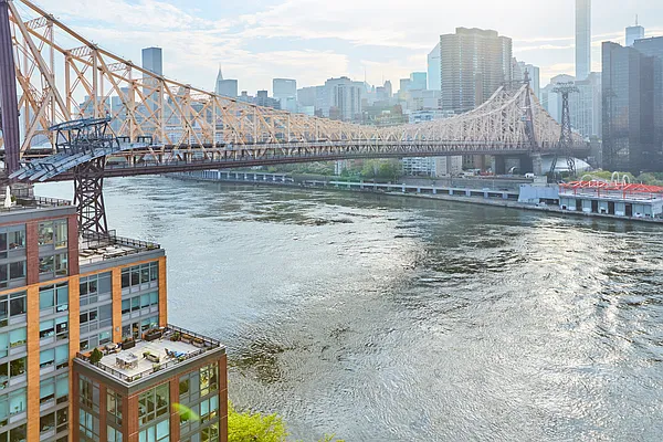 Rented by MG Realty NYC | media 33