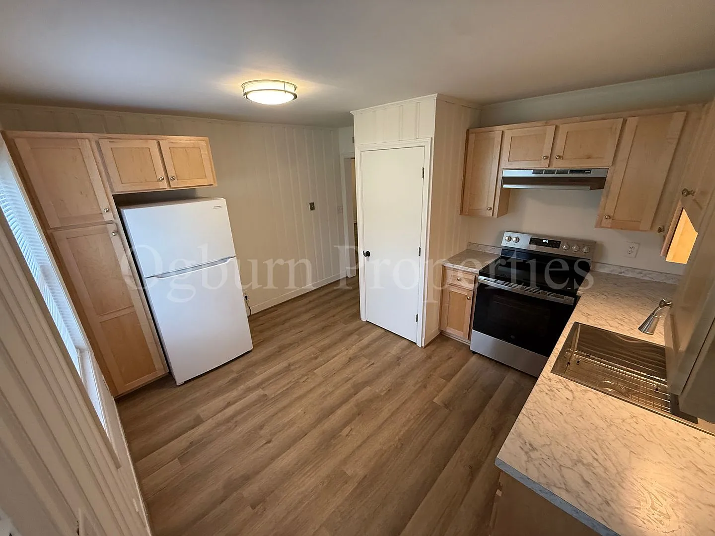 720001- 513-525 S. Green Street — Photo 4