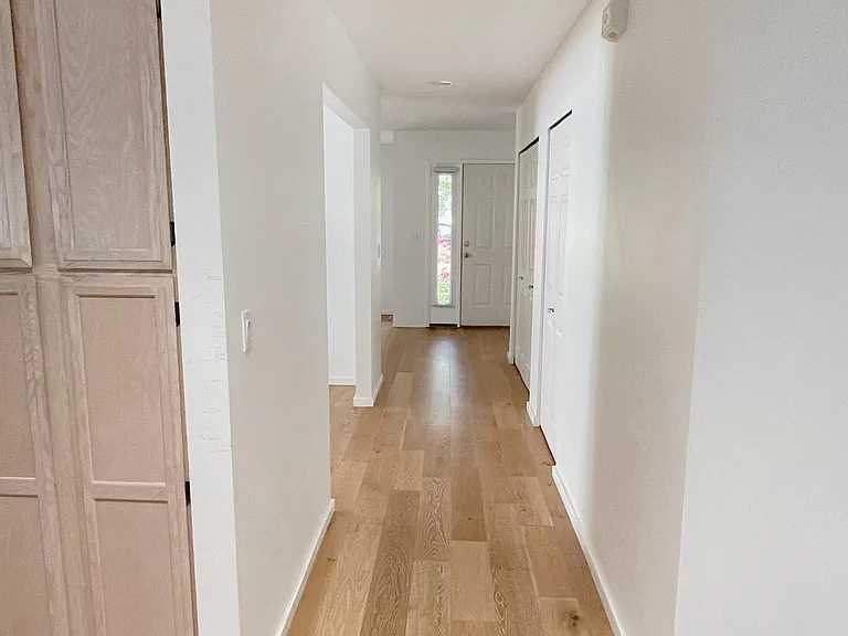 13007 NE 108th St — Photo 19