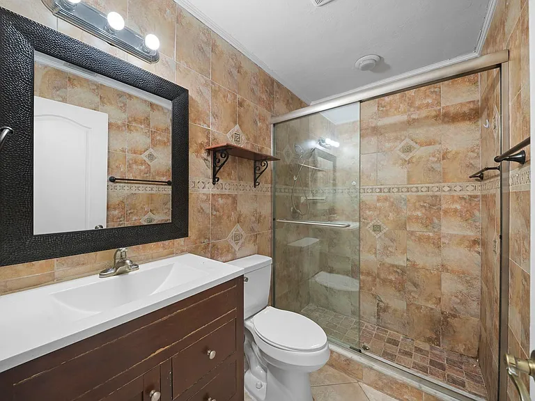 3402 Santa Barbara Blvd — Photo 15