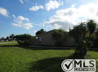 22890 SW 65th Ave APT B, Boca Raton, FL 33428