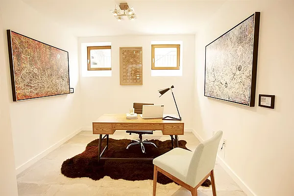 Sold by Keller Williams City Life Realty | media 10