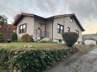 43 Alexandria Ave, Hawthorne, NJ 07506