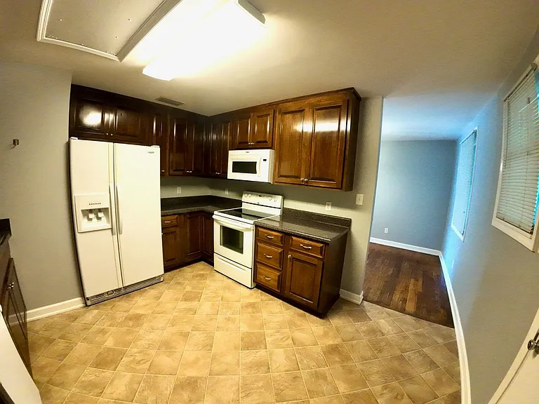 4654 Cottonwood Dr — Photo 7