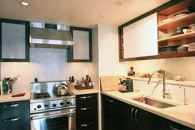 4th image of 405 W 23rd St #19F