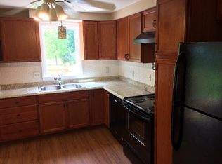 5090 Kraus Rd, Clarence, NY 14031