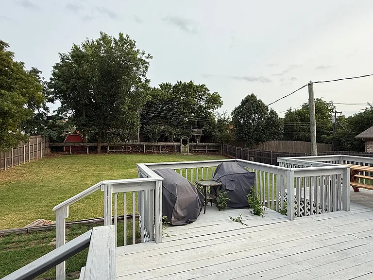5900 NW 82nd Cir — Photo 26