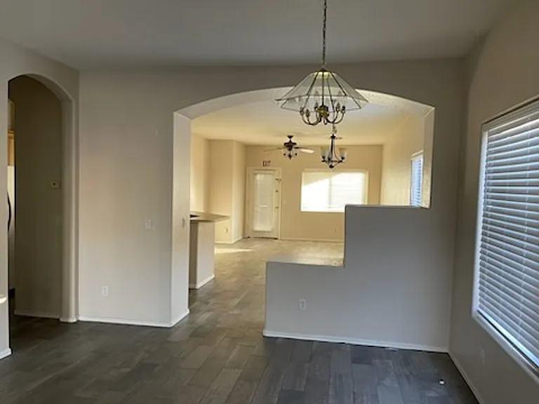 14199 W Clarendon Ave #21196355-003 — Photo 6