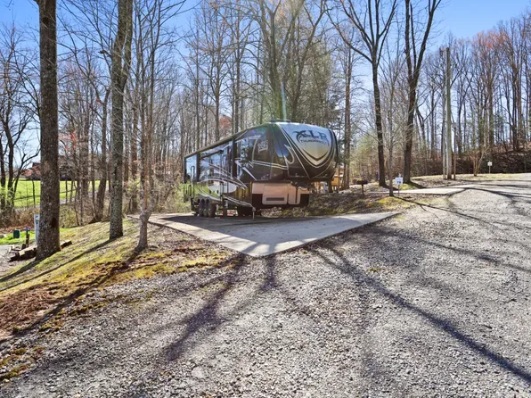 Mountain Rd, Morganton, GA 30560