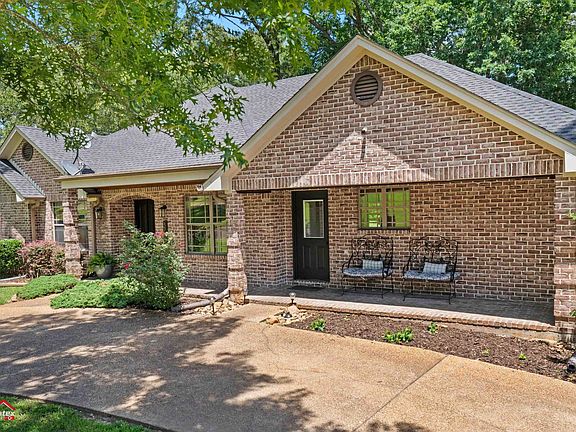 2nd image of 3718 Ben Hogan Dr