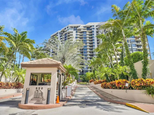 520 Brickell Key Dr, Miami, FL
