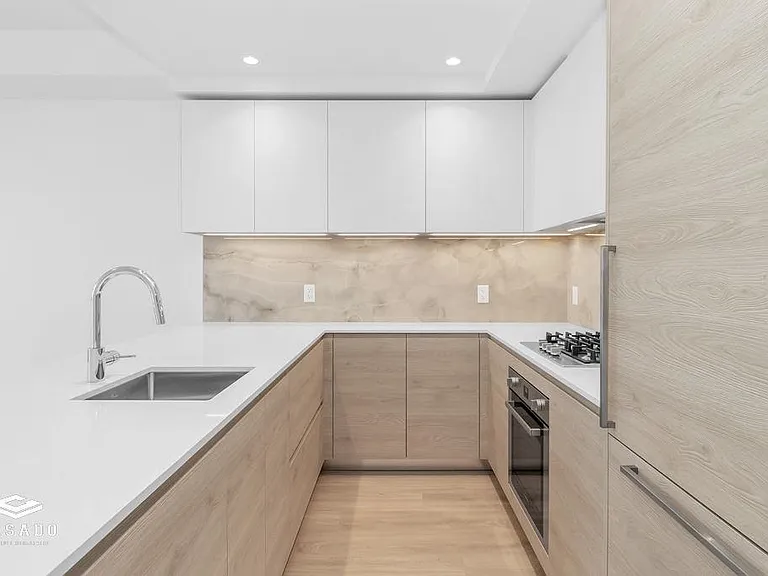 660 Quayside Dr #2905 — Photo 9