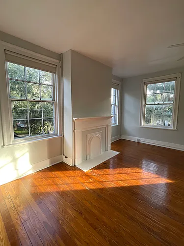122 E Jones St #2 Photo 1