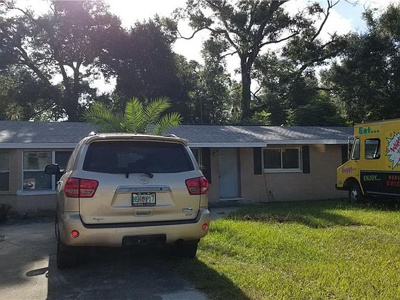 2nd image of 718 Albert Ln