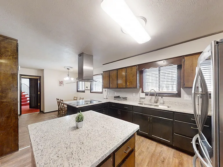 Flat Shoals Rd — Photo 5