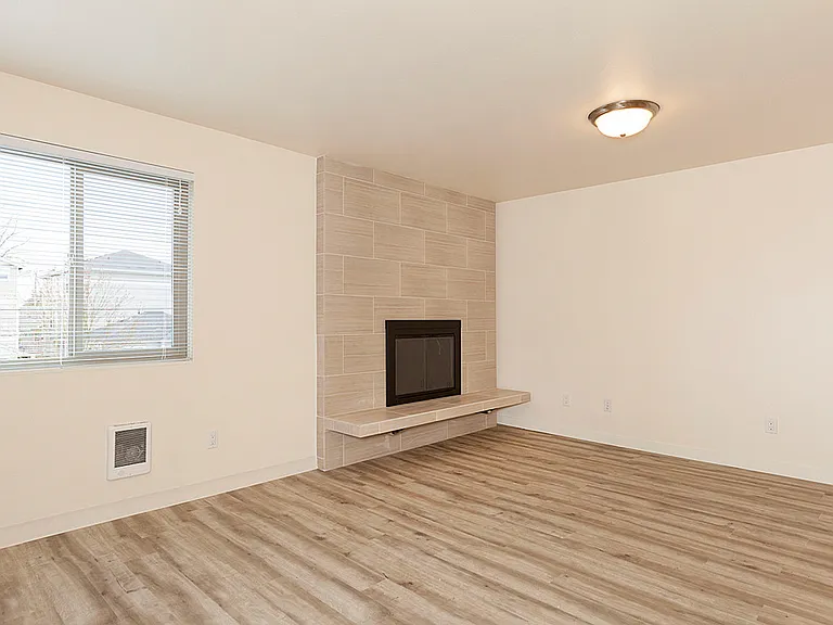 24th Ave NW - Located in Vibrant Ballard — Photo 36