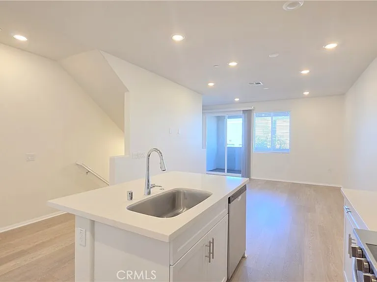 2728 Crozier Ct — Photo 7