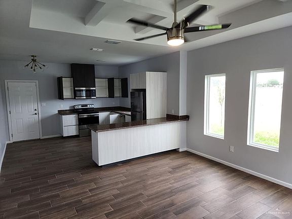 5th image of 3505 Fuerte Ave