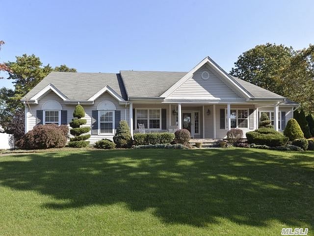 1st image of 29 Province Dr