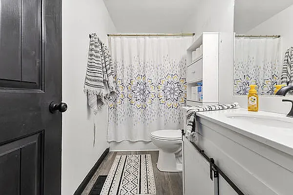 4 bed, 1318 sqft, $500 — Photo 3