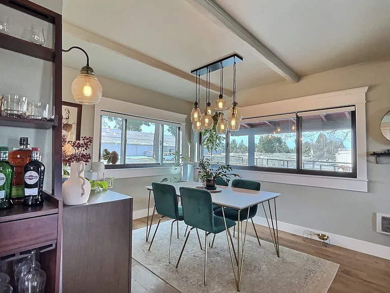 60280 Horse Butte Rd — Photo 7