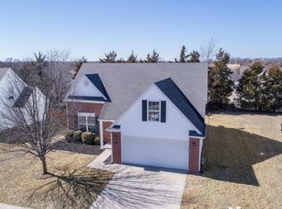 4013 Meadow View Dr, Columbia, MO 65201