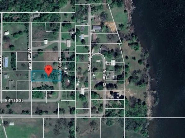 106 N T 200 St, Stigler, OK 74462