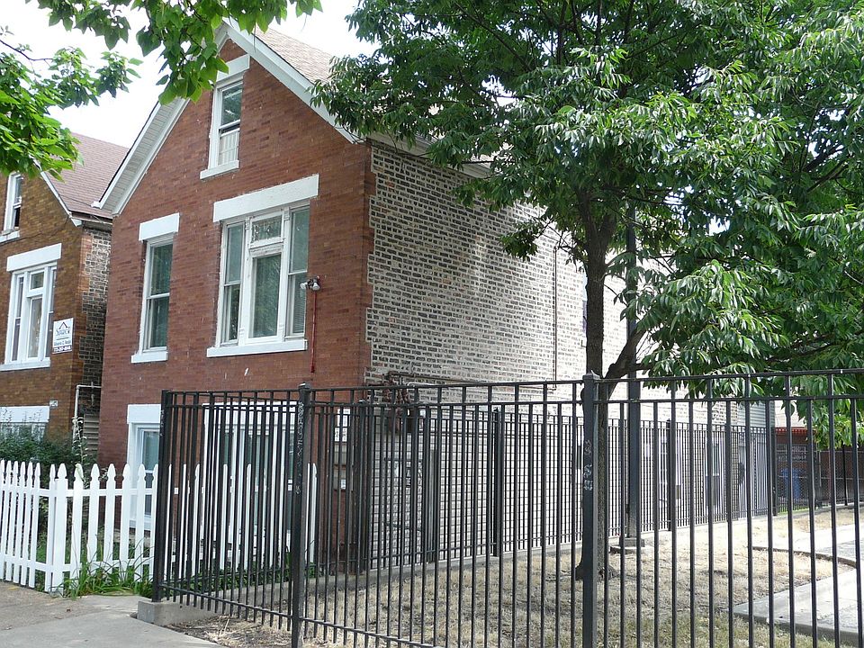 1st image of 2747 S Sawyer Ave