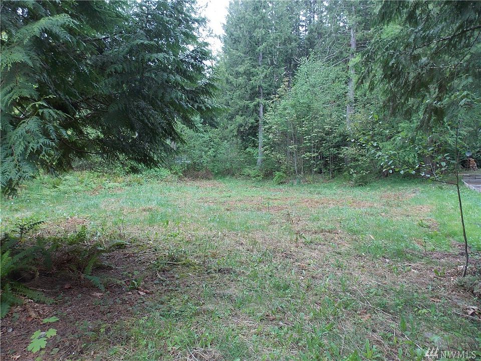 1st image of 22236 Bluewater Dr SE