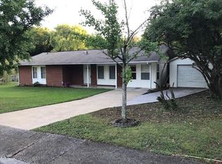 1109 Magnet Pl, Knoxville, TN 37915