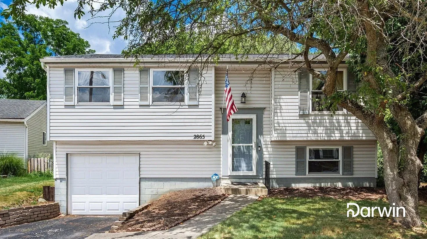 3 bed, 1.5 bath, 1268 sqft, $1,930 — Photo 1