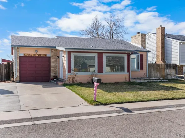 125 Mckinley Drive, Bennett, CO 80102