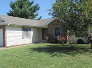 222 Springhill Rd, Seymour, IN 47274