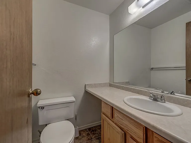 724 W 1720 N #215 — Photo 10