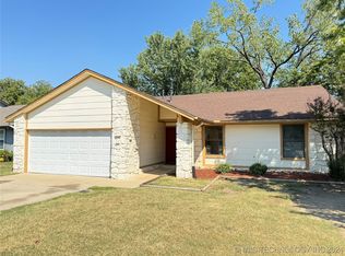 13823 E 33rd Pl, Tulsa, OK 74134