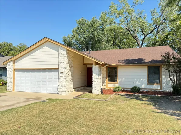13823 E 33rd Pl, Tulsa, OK 74134