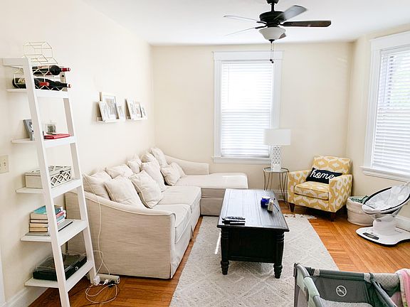 5th image of 2321 Morton Ave