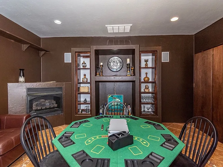 7623 Wyatt Lake Dr — Photo 12