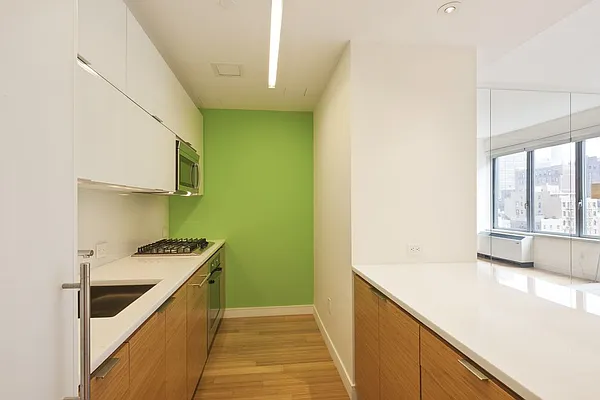 Rented by Compass | media 10