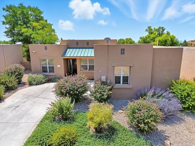 4 Autumn Light Pl, Santa Fe, NM, 87508