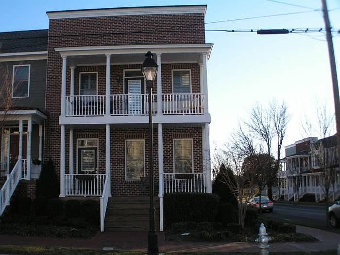 727 Holly Street