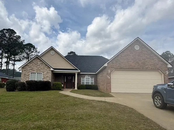 146 Fairethorne Dr, Leesburg, GA 31763