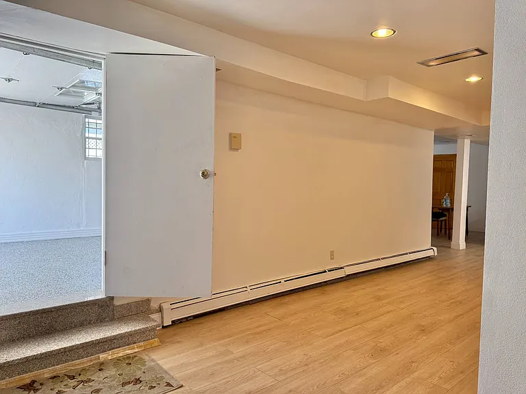 33-19 Bell Blvd — Photo 8