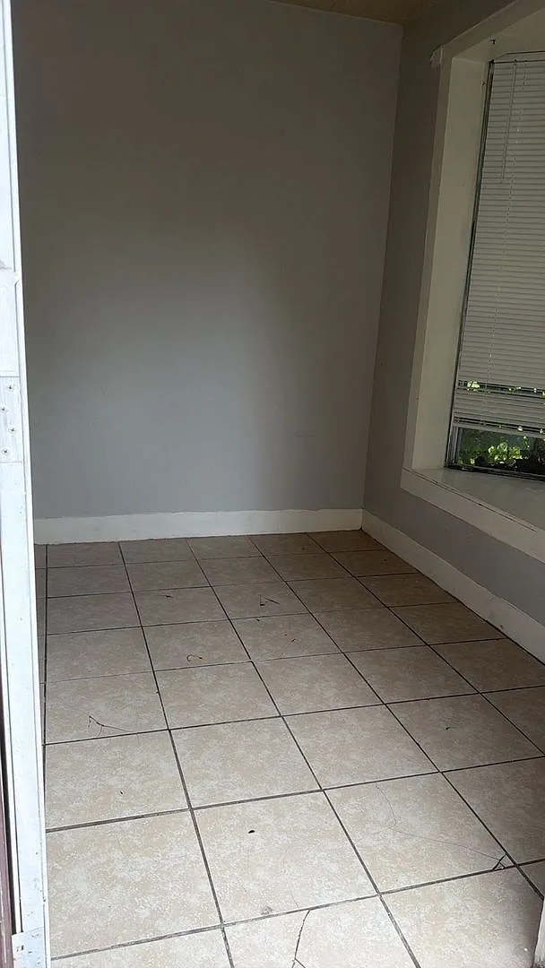 Incredible Value! Spacious 3-Bedroom Texas City Home — Photo 2