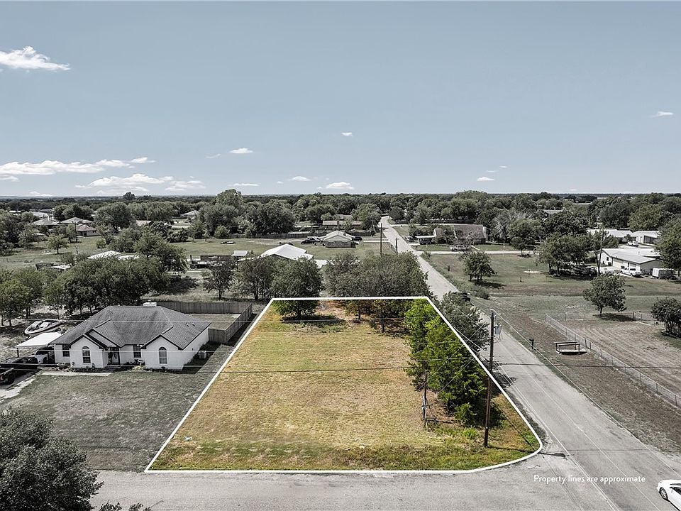 1st image of Fernwood Dr