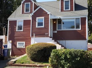 241 Sampson St, Bridgeport, CT 06606