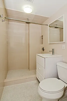 Rented by Nest Seekers International | media 26